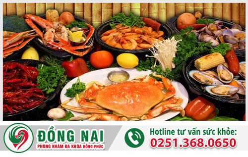 Bị apxe hậu môn kiêng ăn gì?