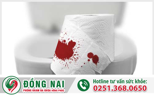 Đi ngoài ra máu tươi