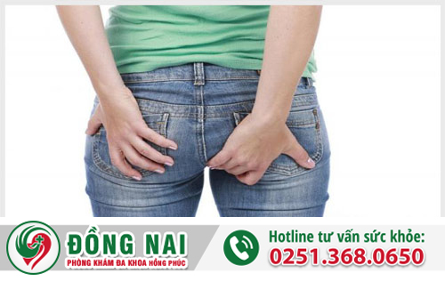 Hậu môn xuất hiện vật thể lạ là bị gì?
